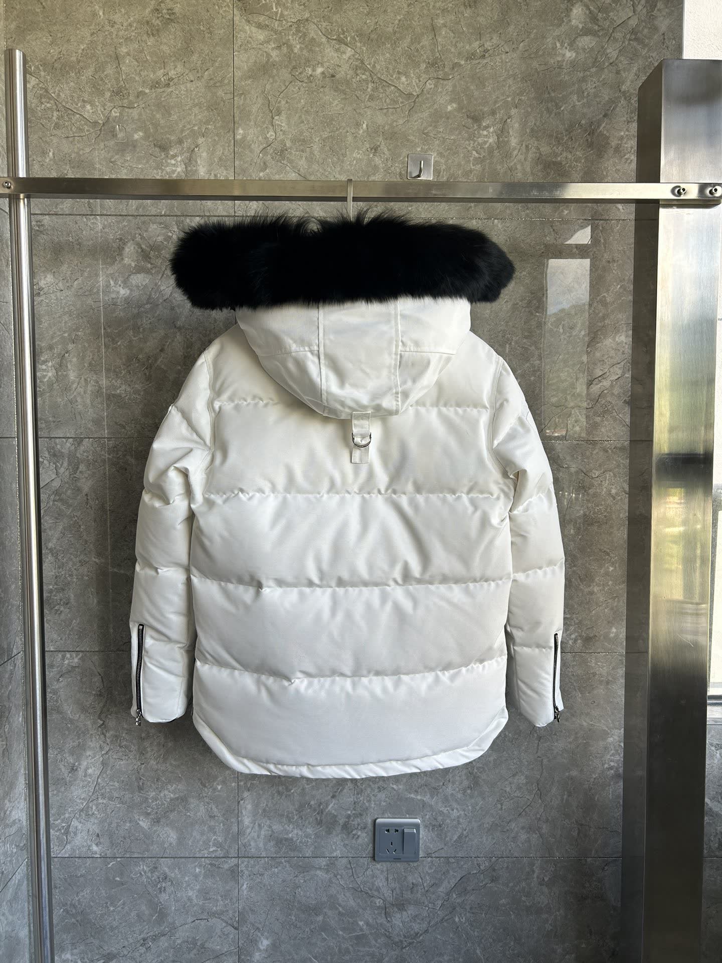 Moose Knuckles Down Jacket Moose Knuckles Down Jacket